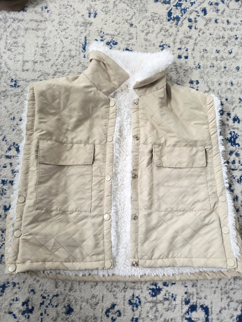 Vici Quilted Sherpa Vest - Beige